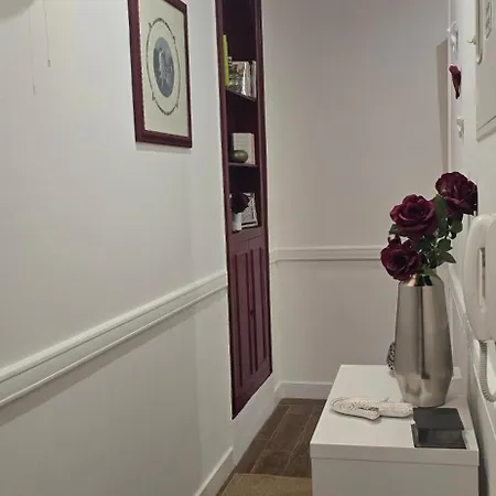 Avenidas Novas Family Nest Apartment Lisbon
