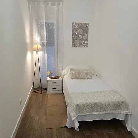 Avenidas Novas Family Nest Apartment Lisbon